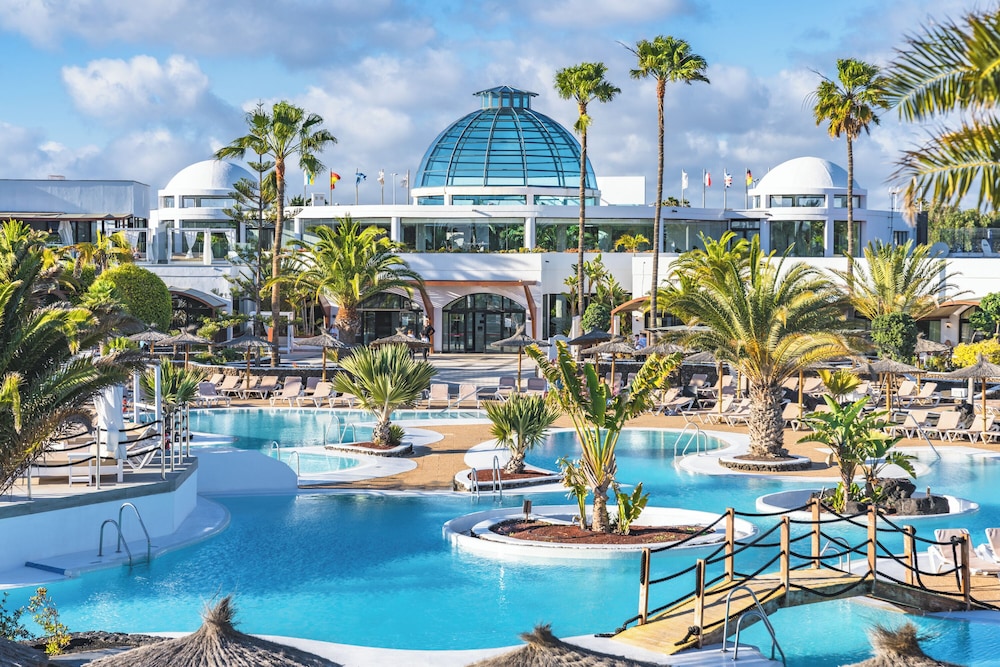 Elba Lanzarote Royal Village Resort — Main photo in Playa Blanca, Canary Islands