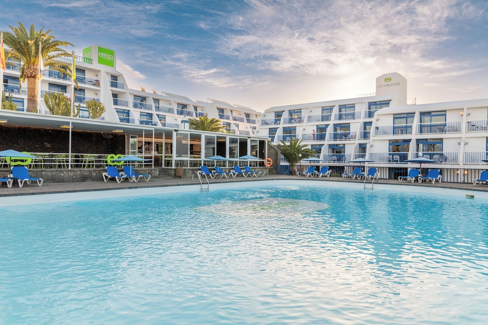 Ereza Apartamentos Los Hibiscos - Adults Only — Swimming pool in Puerto del Carmen, Canary Islands