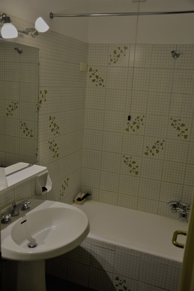 Hotel La Bussola — Hotel rooms in Amalfi, Campania