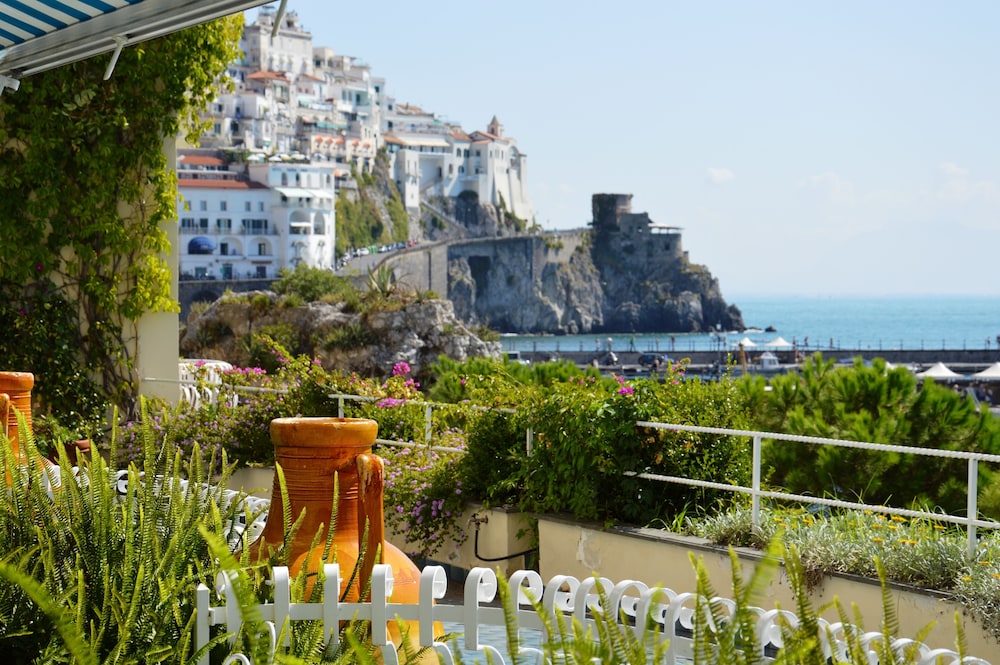 Hotel La Bussola — Attractions in the area in Amalfi, Campania