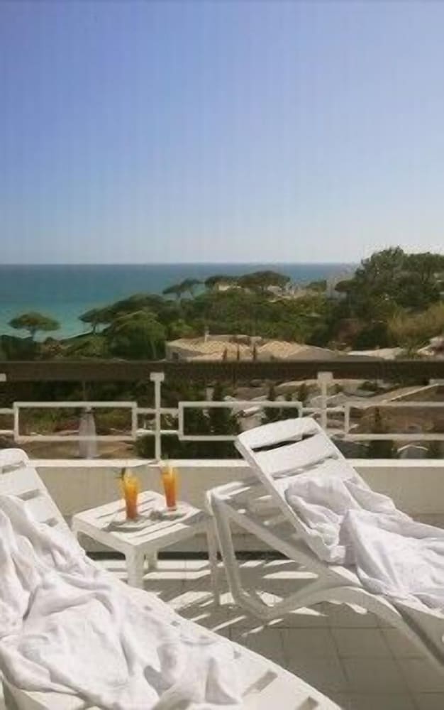 Apartamentos do Parque — Hotel rooms in Albufeira, Faro