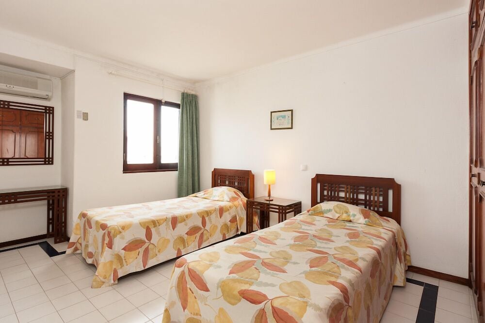 Apartamentos do Parque — Hotel rooms in Albufeira, Faro
