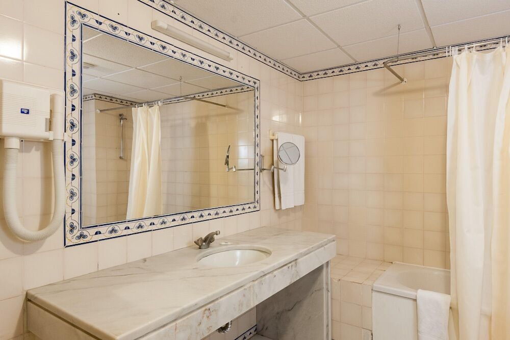 Apartamentos do Parque — Hotel rooms in Albufeira, Faro