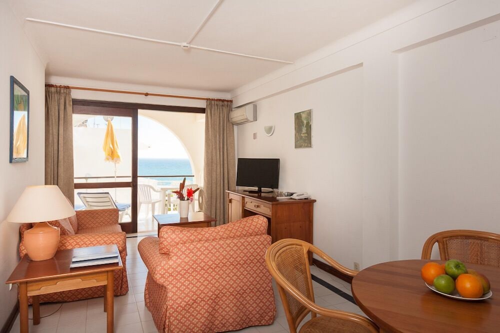 Apartamentos do Parque — Hotel rooms in Albufeira, Faro