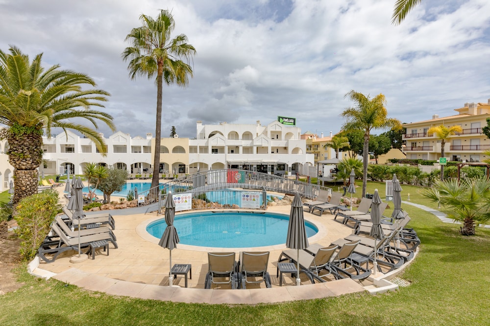 Natura Algarve Club — Swimming pool in Albufeira, Faro