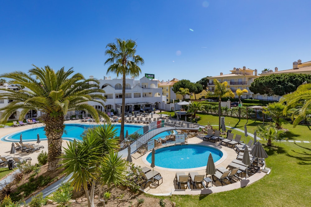 Natura Algarve Club — Swimming pool in Albufeira, Faro
