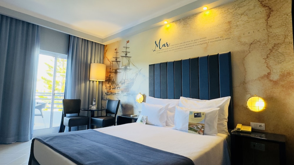 Vila Gale Nautico Resort Hotel — Hotel rooms in Armação de Pêra, Faro