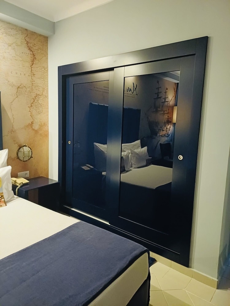 Vila Gale Nautico Resort Hotel — Hotel rooms in Armação de Pêra, Faro