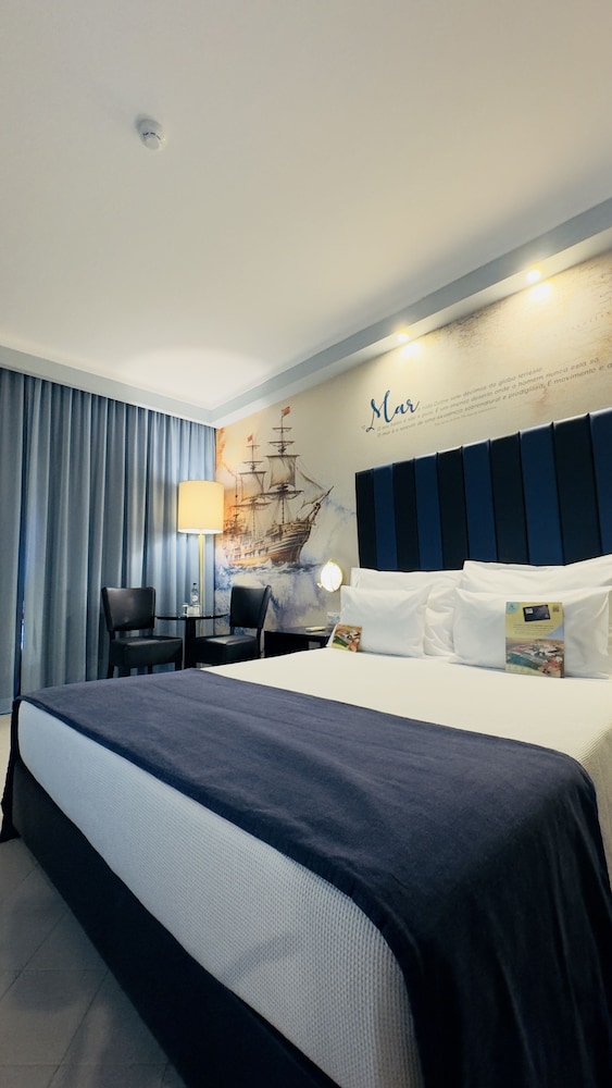 Vila Gale Nautico Resort Hotel — Hotel rooms in Armação de Pêra, Faro
