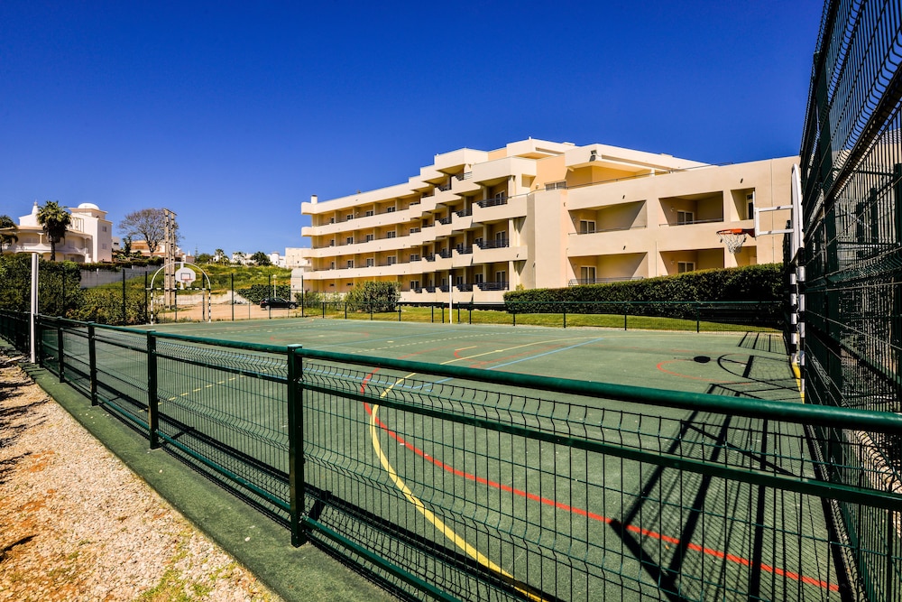 Vila Gale Nautico Resort Hotel — Sports & recreation in Armação de Pêra, Faro