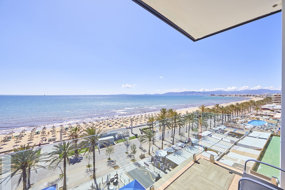 Hotel Negresco Playa de Palma - Adults Only — Beach in Playa de Palma, Balearic Islands
