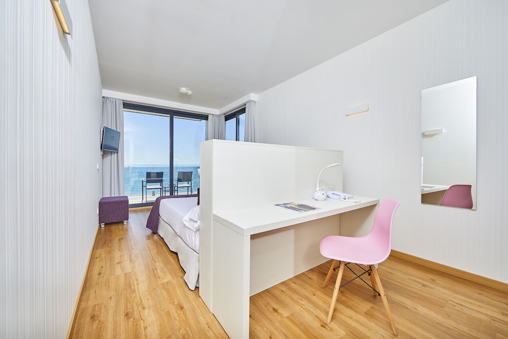 Hotel Negresco Playa de Palma - Adults Only — Hotel rooms in Playa de Palma, Balearic Islands
