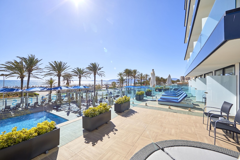 Hotel Negresco Playa de Palma - Adults Only — Swimming pool in Playa de Palma, Balearic Islands