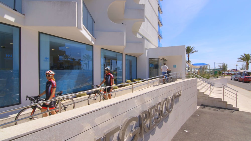 Hotel Negresco Playa de Palma - Adults Only — Hotel building in Playa de Palma, Balearic Islands