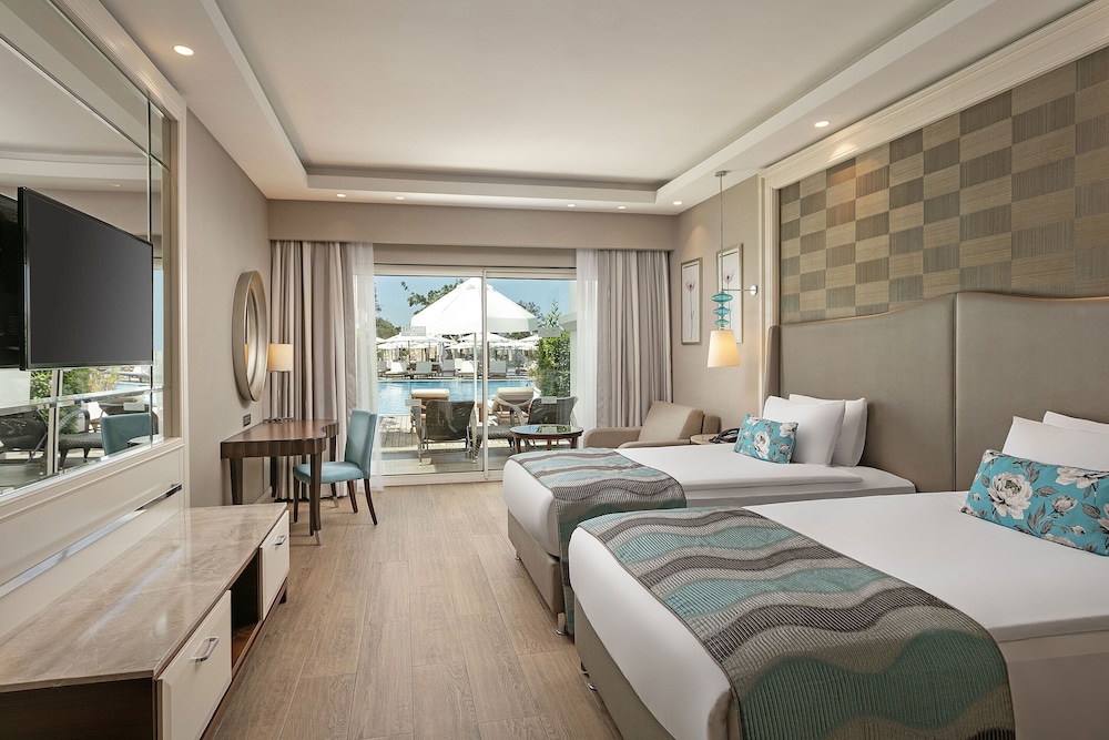 Titanic Deluxe Golf Belek — Rooms in Belek