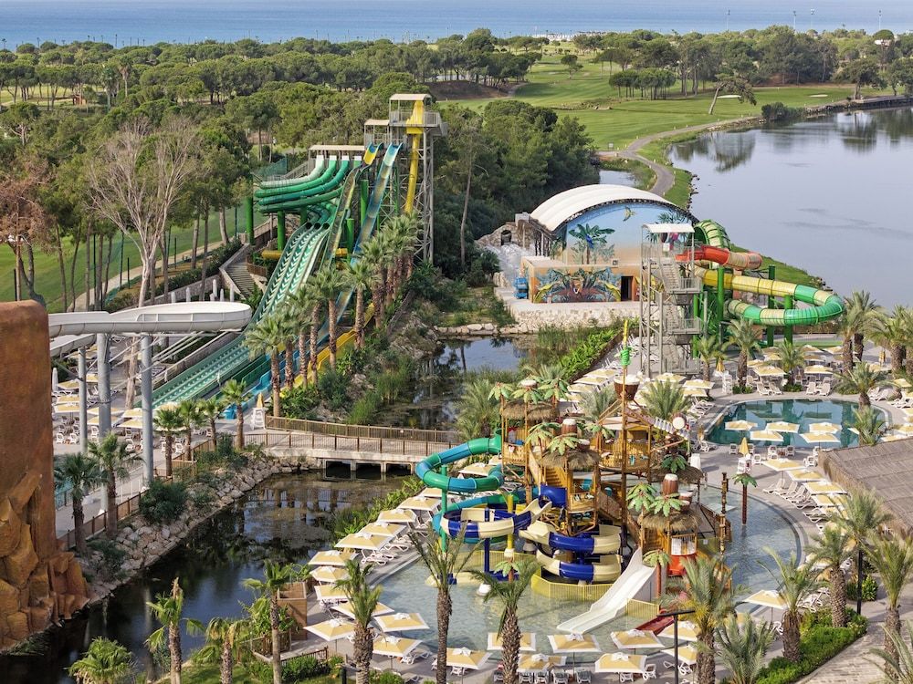 . Titanic Deluxe Golf Belek