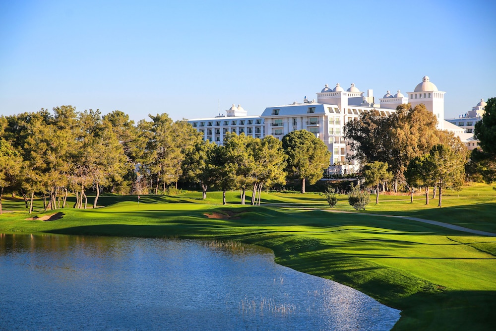 Titanic Deluxe Golf Belek — On-site activities in Belek