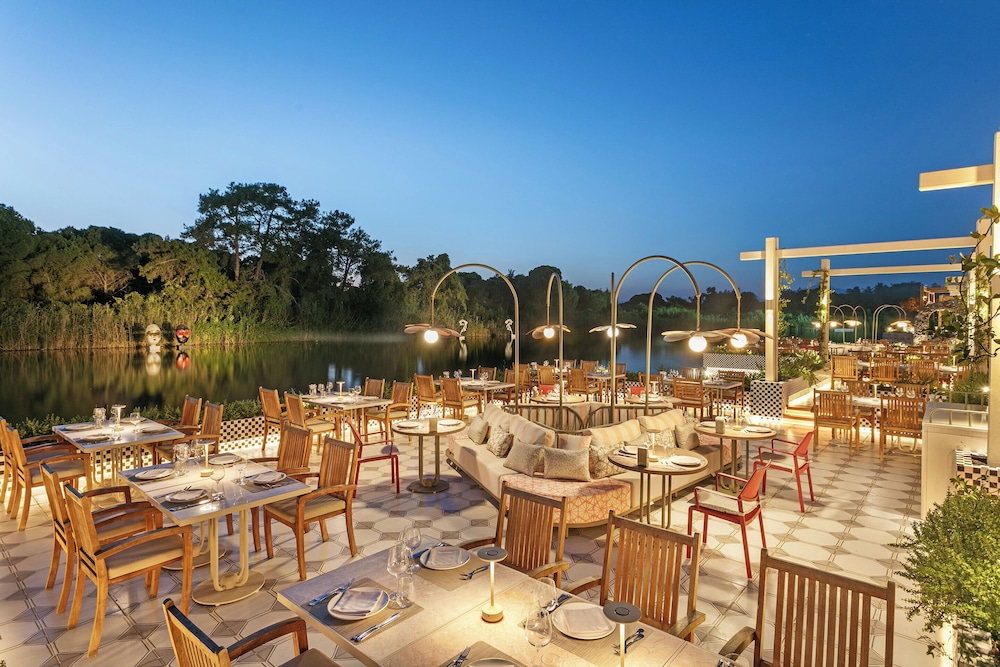 Titanic Deluxe Golf Belek — Restaurant in Belek