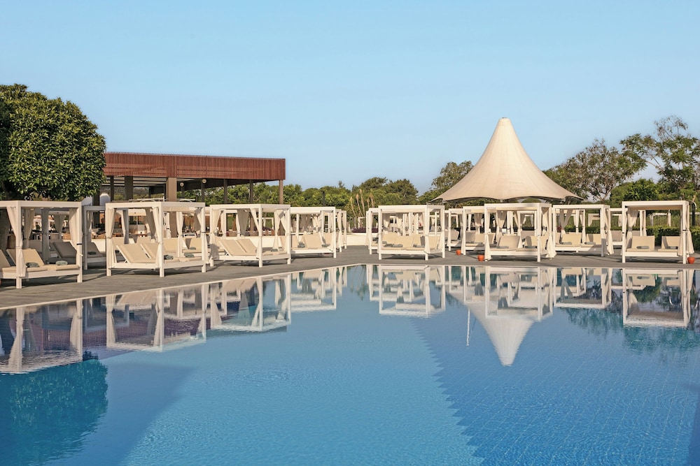 Titanic Deluxe Golf Belek — Pool in Belek