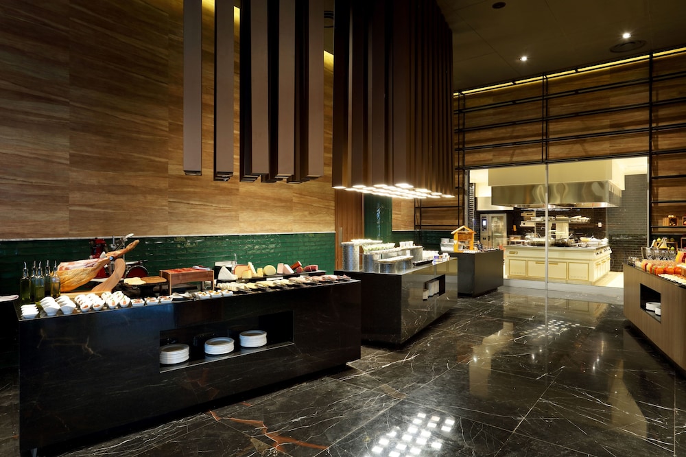 TRS Coral Hotel - Adults Only - All Inclusive — Restaurant in Playa Mujeres, Quintana Roo