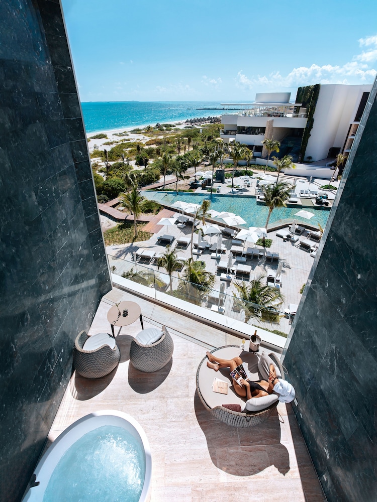 TRS Coral Hotel - Adults Only - All Inclusive — Rooms in Playa Mujeres, Quintana Roo