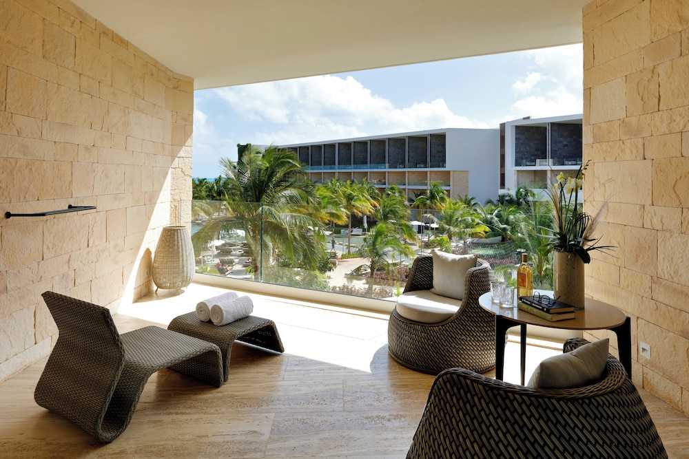 TRS Coral Hotel - Adults Only - All Inclusive — Rooms in Playa Mujeres, Quintana Roo