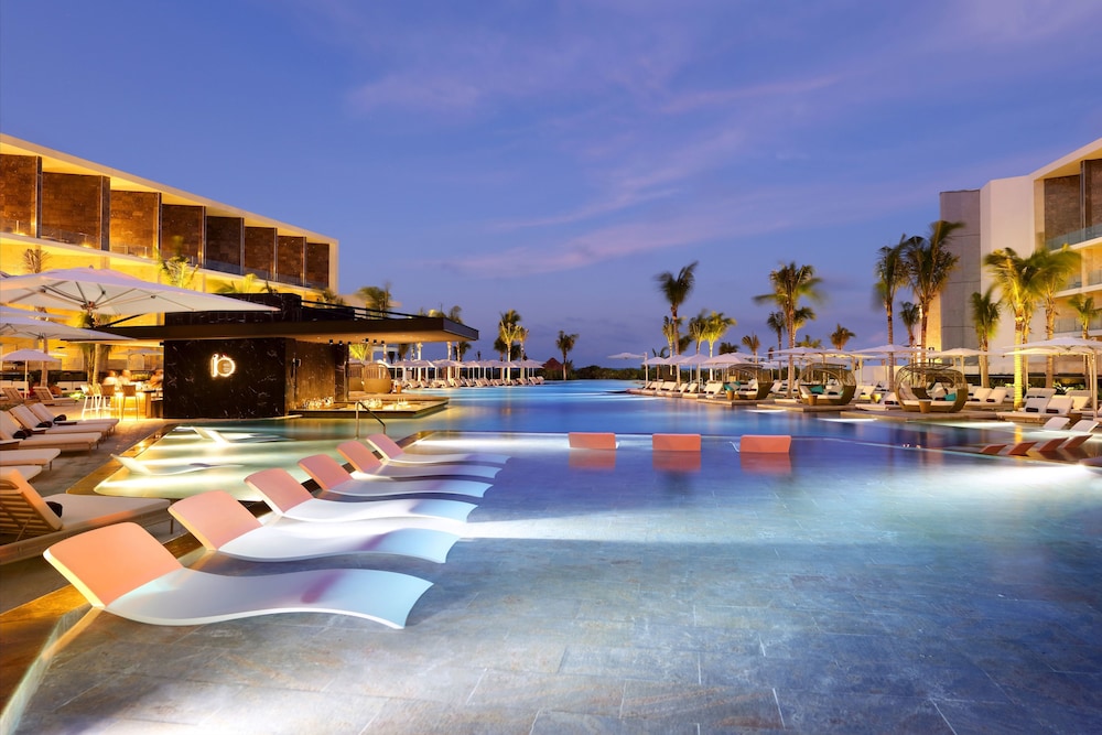 TRS Coral Hotel - Adults Only - All Inclusive — Pool in Playa Mujeres, Quintana Roo