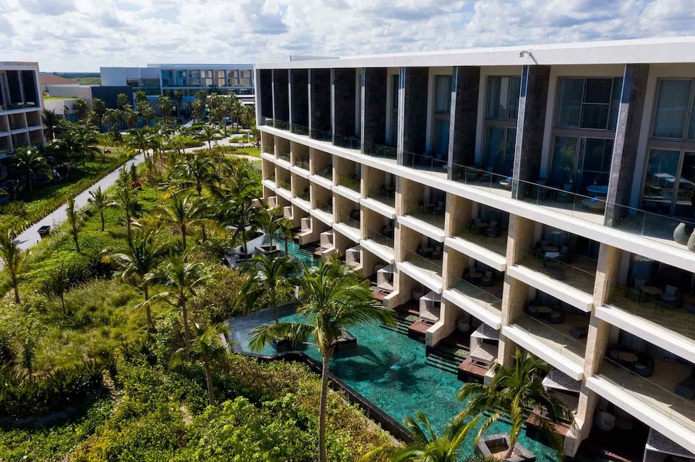 TRS Coral Hotel - Adults Only - All Inclusive — Outdoor in Playa Mujeres, Quintana Roo