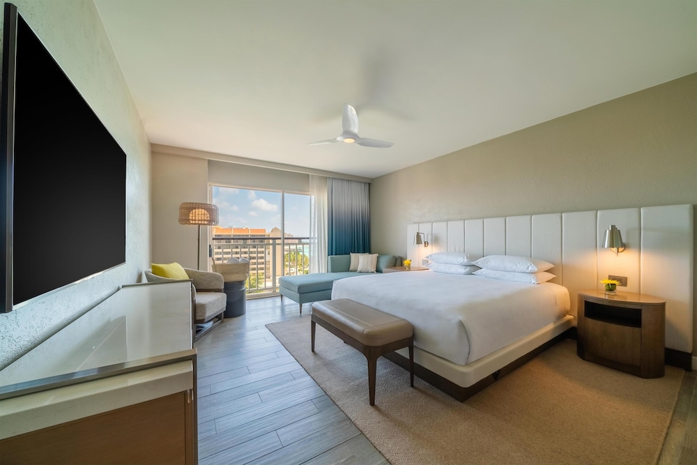 Hyatt Regency Aruba Resort and Casino — Hotel rooms in Noord, Aruba