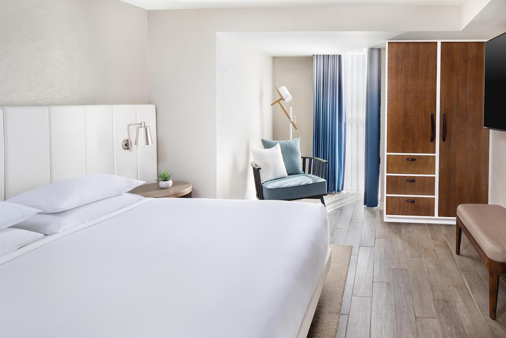 Hyatt Regency Aruba Resort and Casino — Hotel rooms in Noord, Aruba