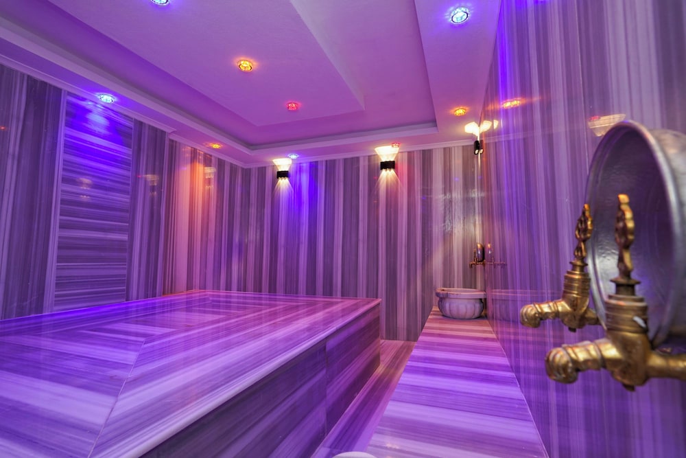 Kleopatra Arsi Hotel — Spa in Alanya