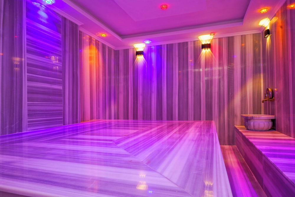 Kleopatra Arsi Hotel — Spa in Alanya
