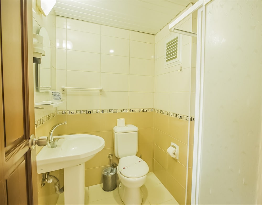 Kleopatra Arsi Hotel — Hotel rooms in Alanya