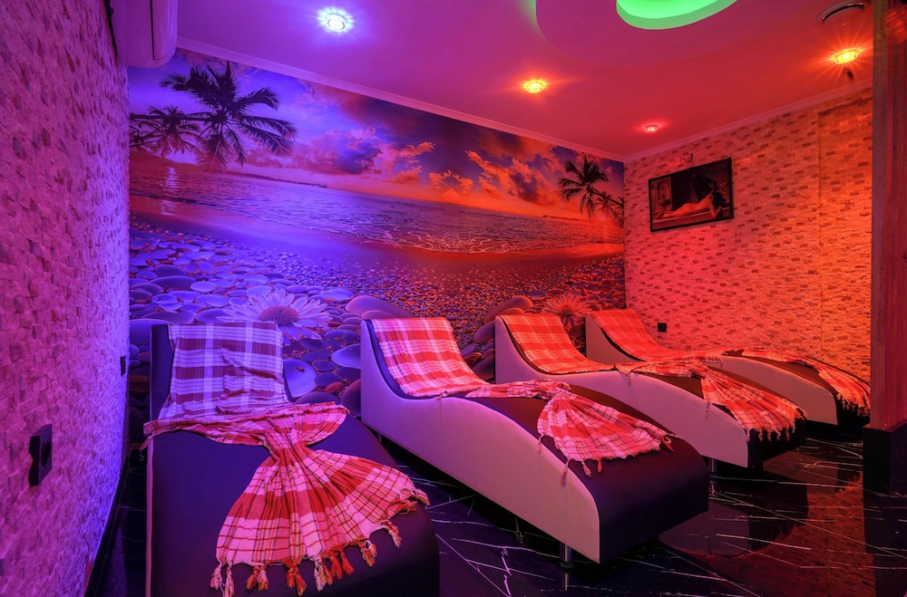 Kleopatra Arsi Hotel — Spa in Alanya