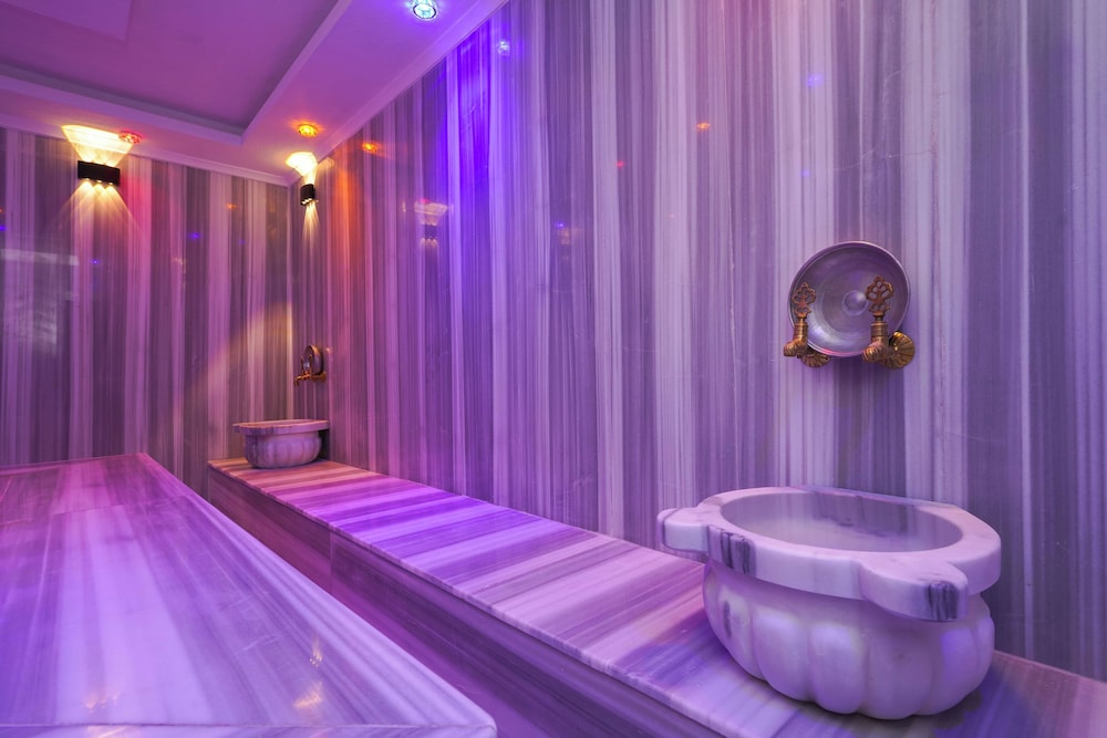 Kleopatra Arsi Hotel — Spa in Alanya