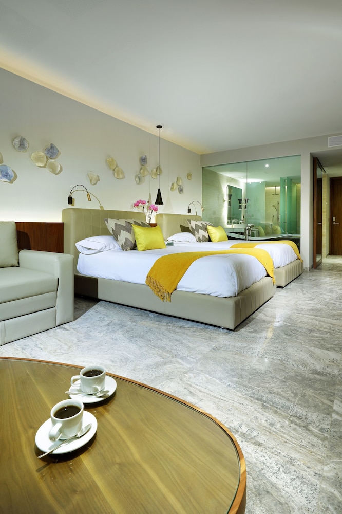 Grand Palladium Select Costa Mujeres - All Inclusive — Hotel rooms in Playa Mujeres, Quintana Roo