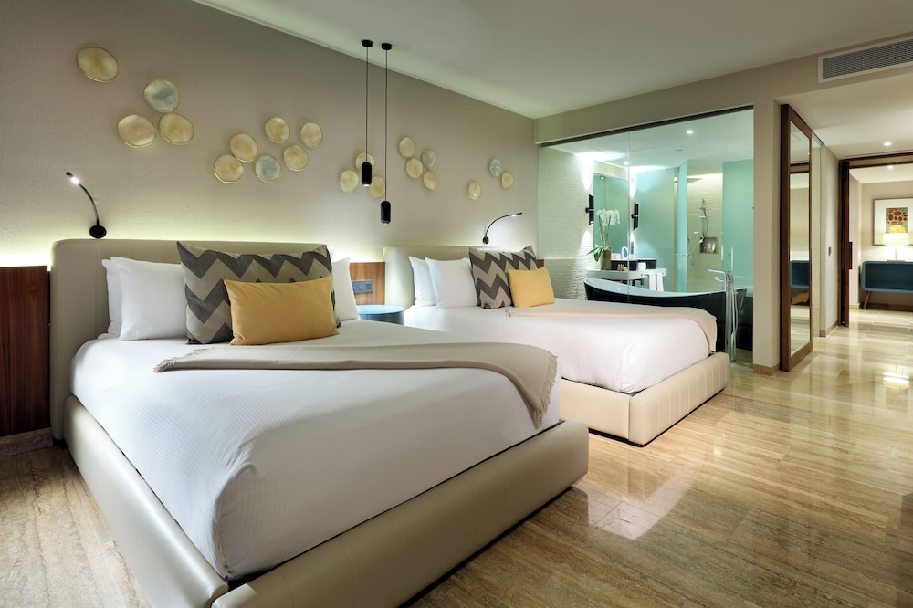Grand Palladium Select Costa Mujeres - All Inclusive — Hotel rooms in Playa Mujeres, Quintana Roo