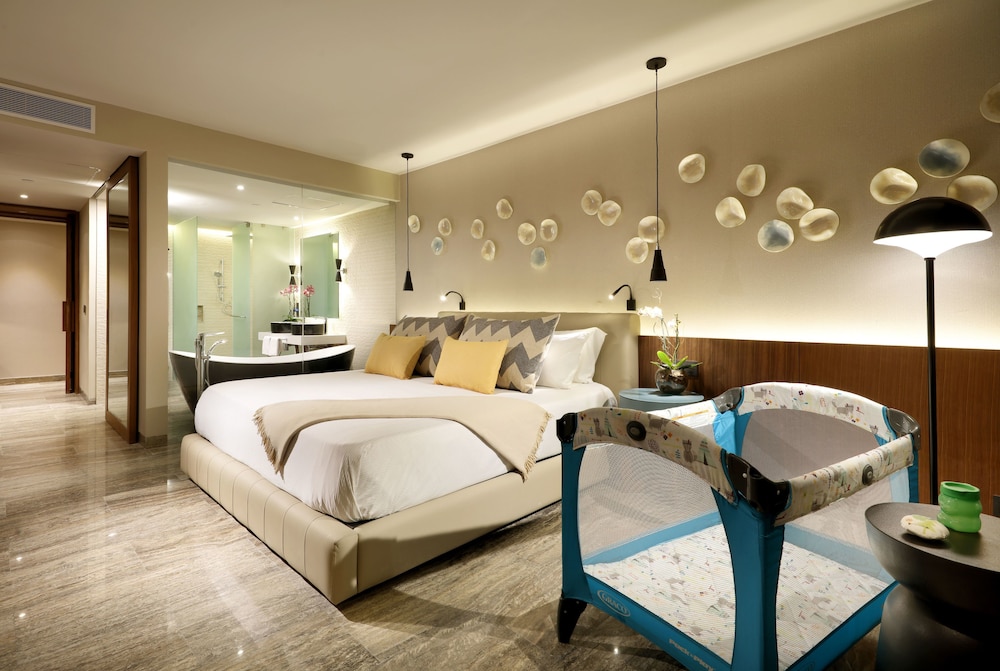 Grand Palladium Select Costa Mujeres - All Inclusive — Hotel rooms in Playa Mujeres, Quintana Roo