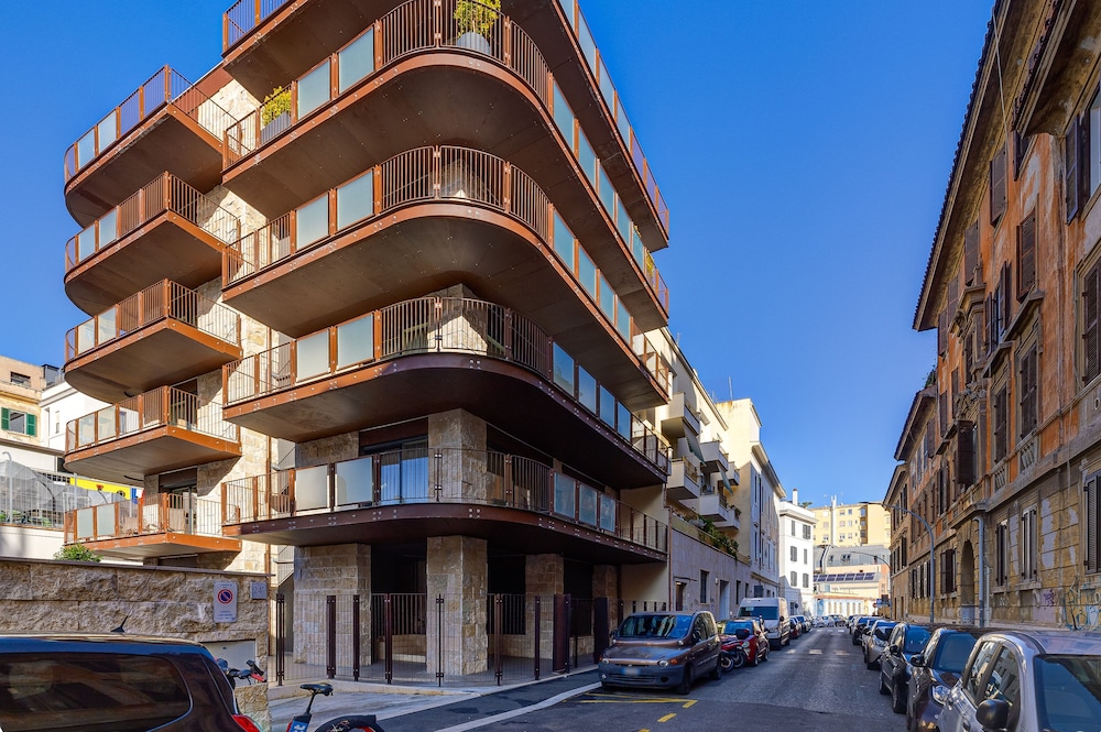 Gasometer Urban Suites — Hotel building in Rome, Lazio