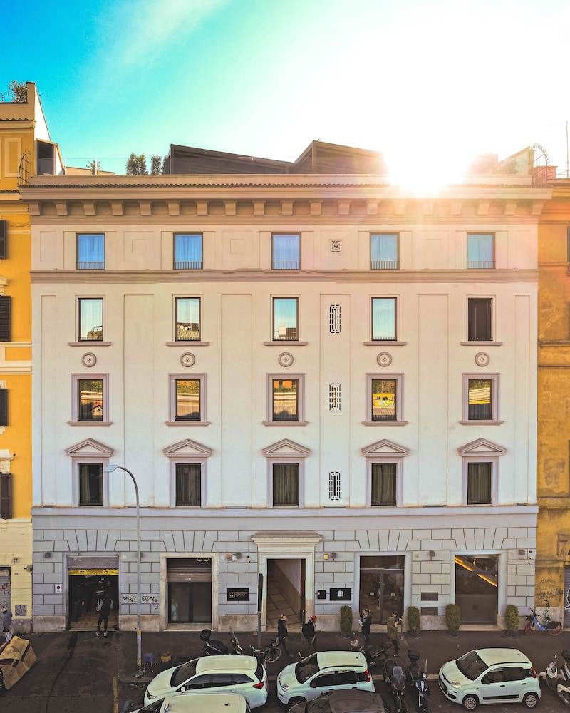 Gasometer Urban Suites — Main photo in Rome, Lazio