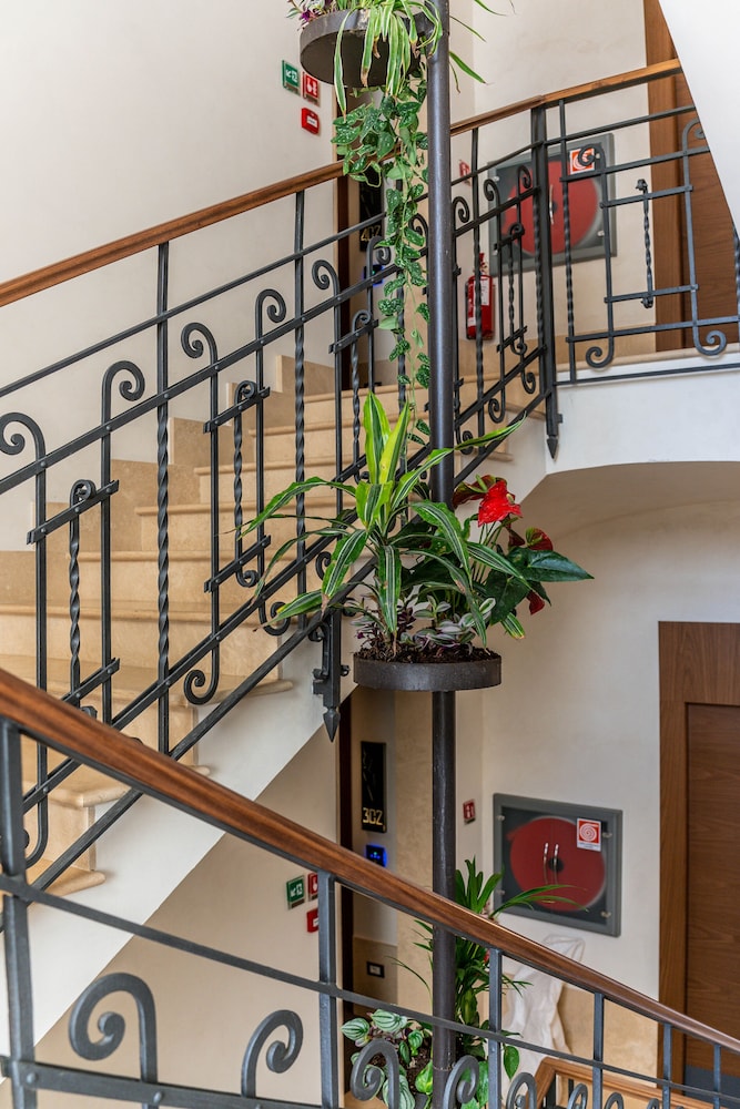 Gasometer Urban Suites — Hotel building in Rome, Lazio