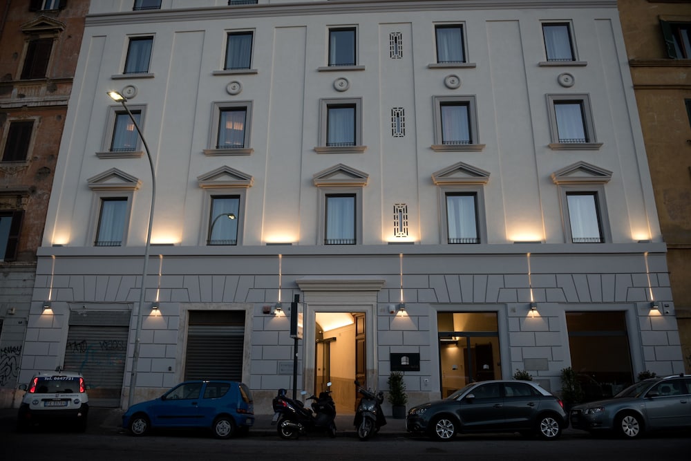 Gasometer Urban Suites — Hotel building in Rome, Lazio