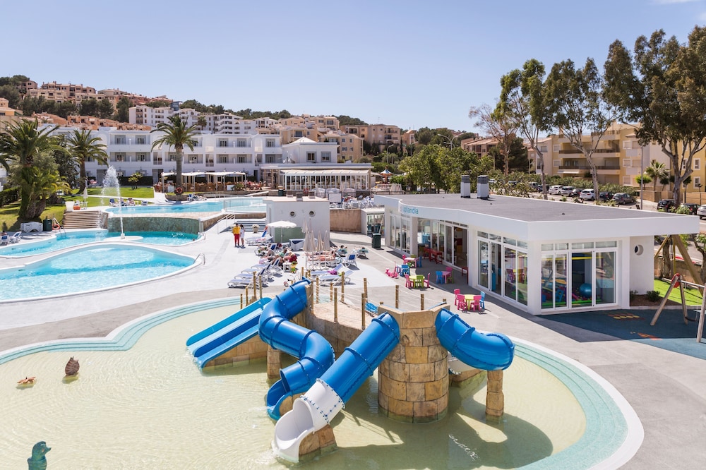Apartamentos Jutlandia — Attractions for children in Santa Ponca, Balearic Islands