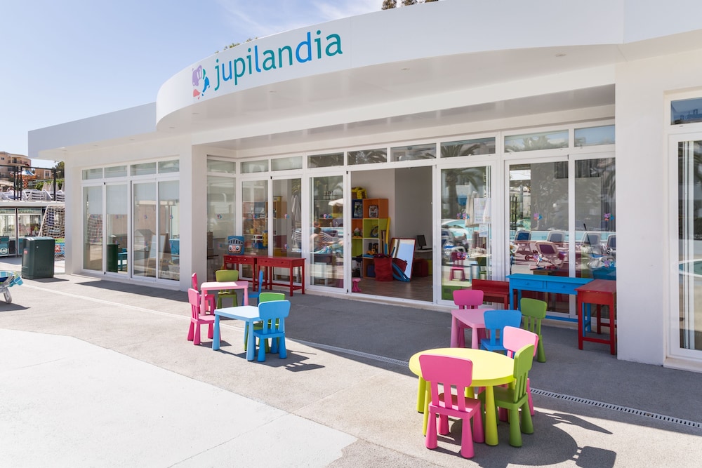 Apartamentos Jutlandia — Attractions for children in Santa Ponca, Balearic Islands