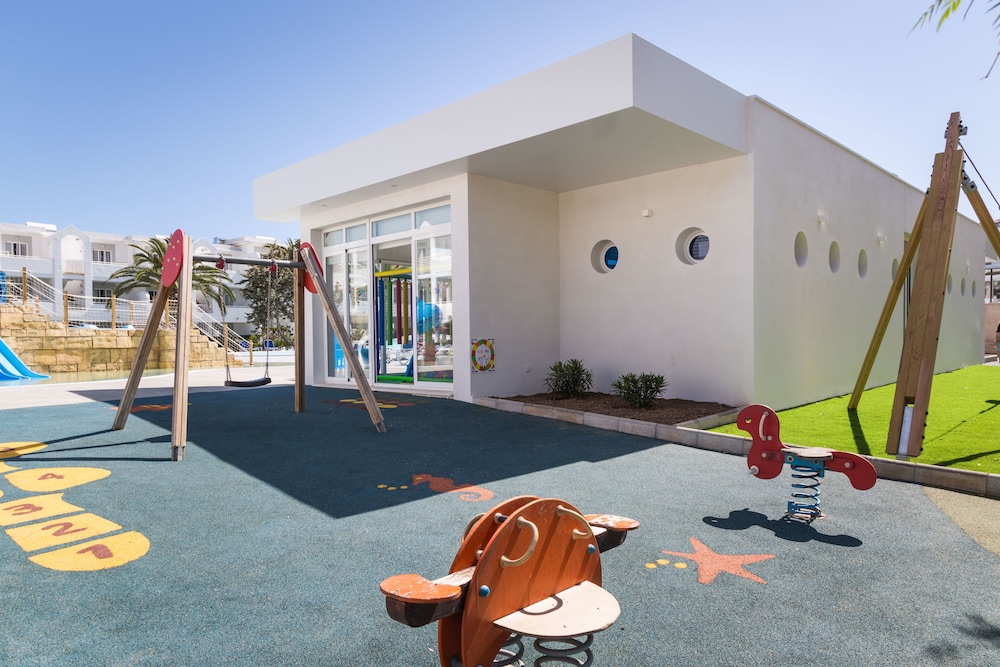 Apartamentos Jutlandia — Attractions for children in Santa Ponca, Balearic Islands