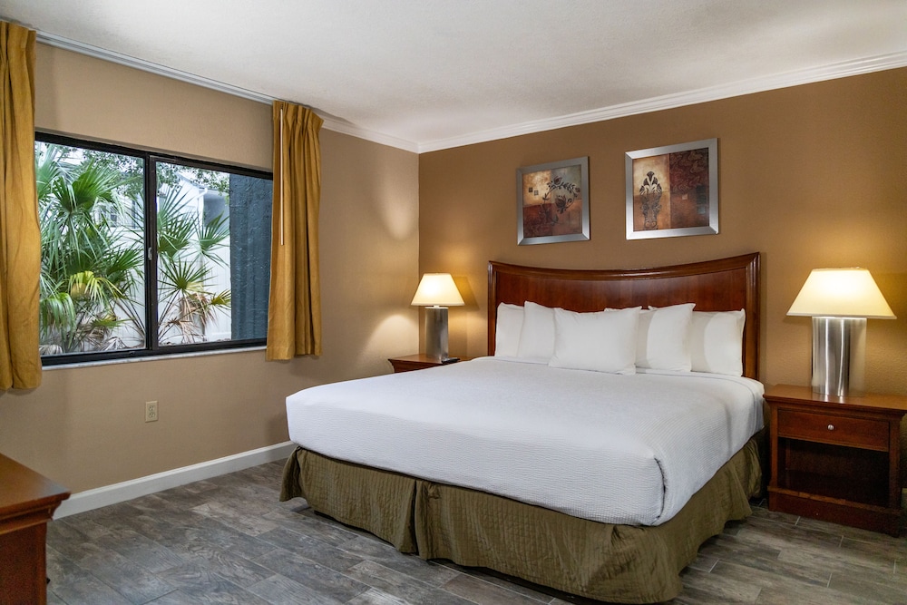 Legacy Vacation Resorts - Kissimmee/Orlando — Hotel rooms in Kissimmee, Florida
