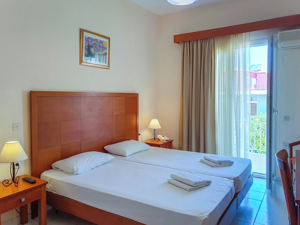 POPI STAR HOTEL — Hotel rooms in Gouvia, Ionian Islands