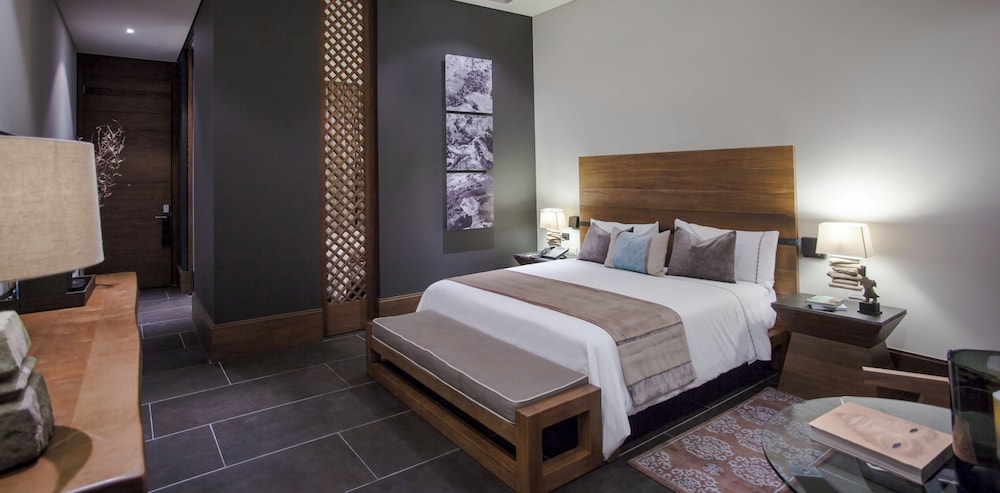 NIZUC Resort and Spa — Hotel rooms in Cancun, Quintana Roo