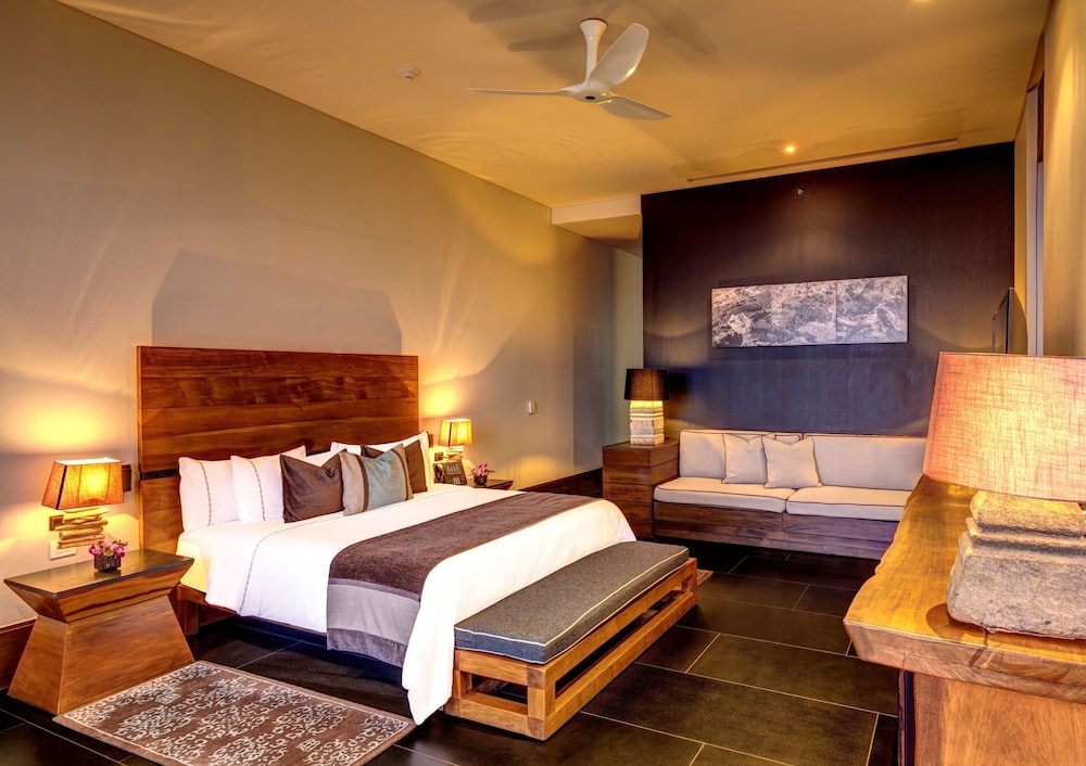 NIZUC Resort and Spa — Hotel rooms in Cancun, Quintana Roo