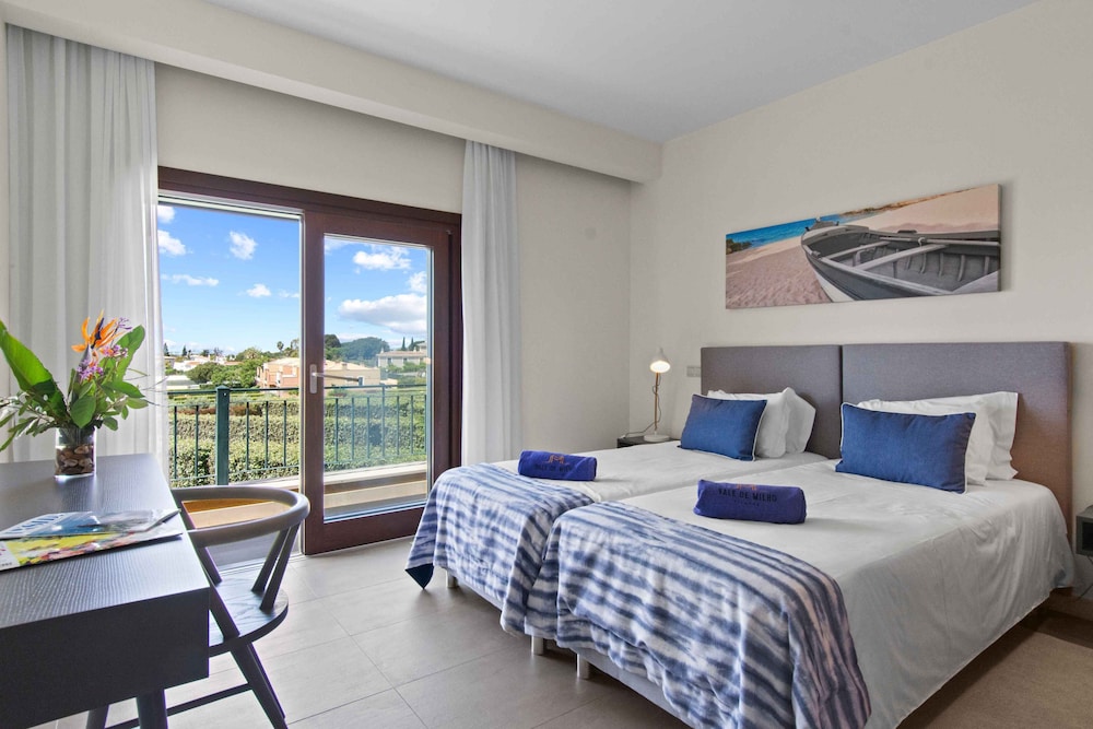 Vale de Milho Village — Hotel rooms in Carvoeiro, Faro